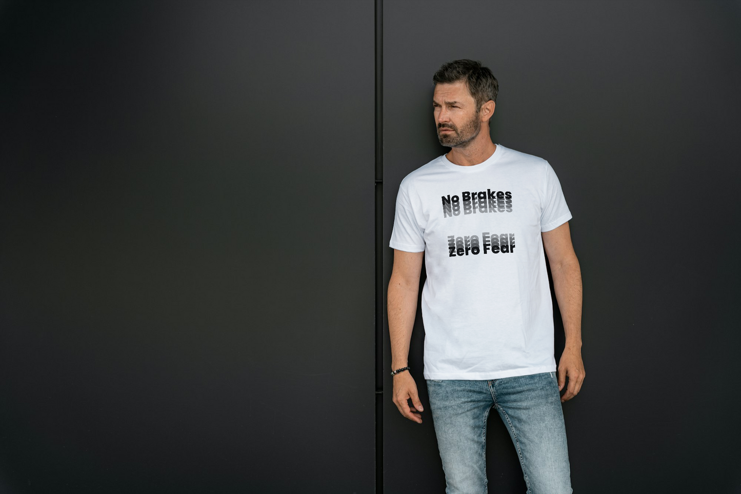 No Brakes Zero Fear - Mono – Graphic T-Shirt
